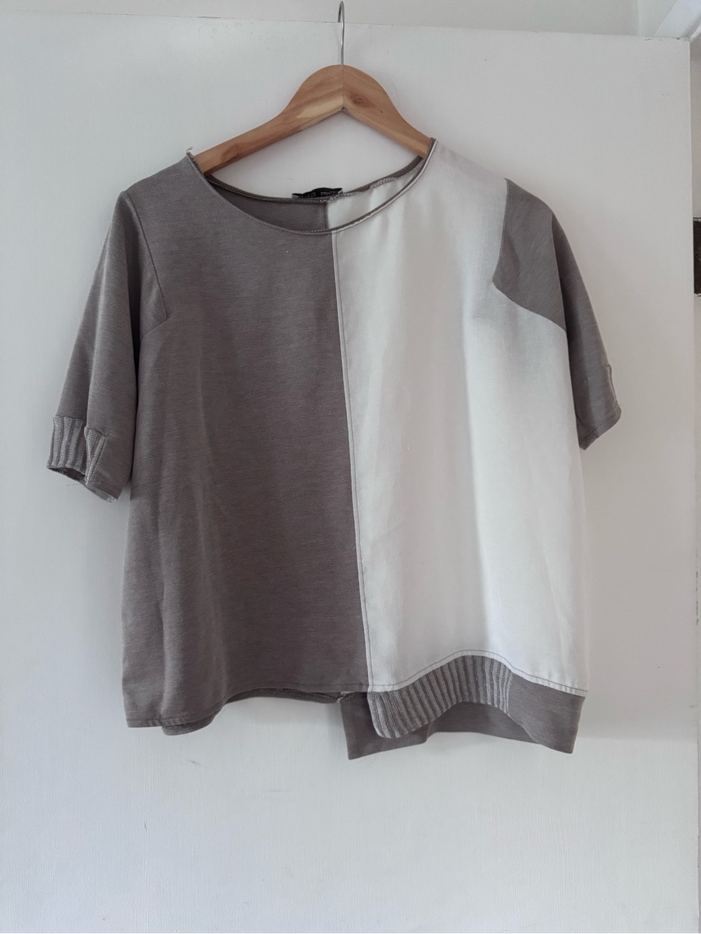 Zara Two-Tone Short Sleeve Top in Tan and White